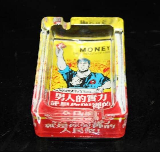 烟灰缸